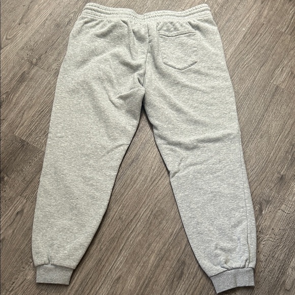 True Religion Heather Gray Joggers - Picture 6 of 7